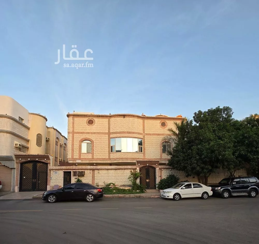 عمارة 675 م² في السامر 3