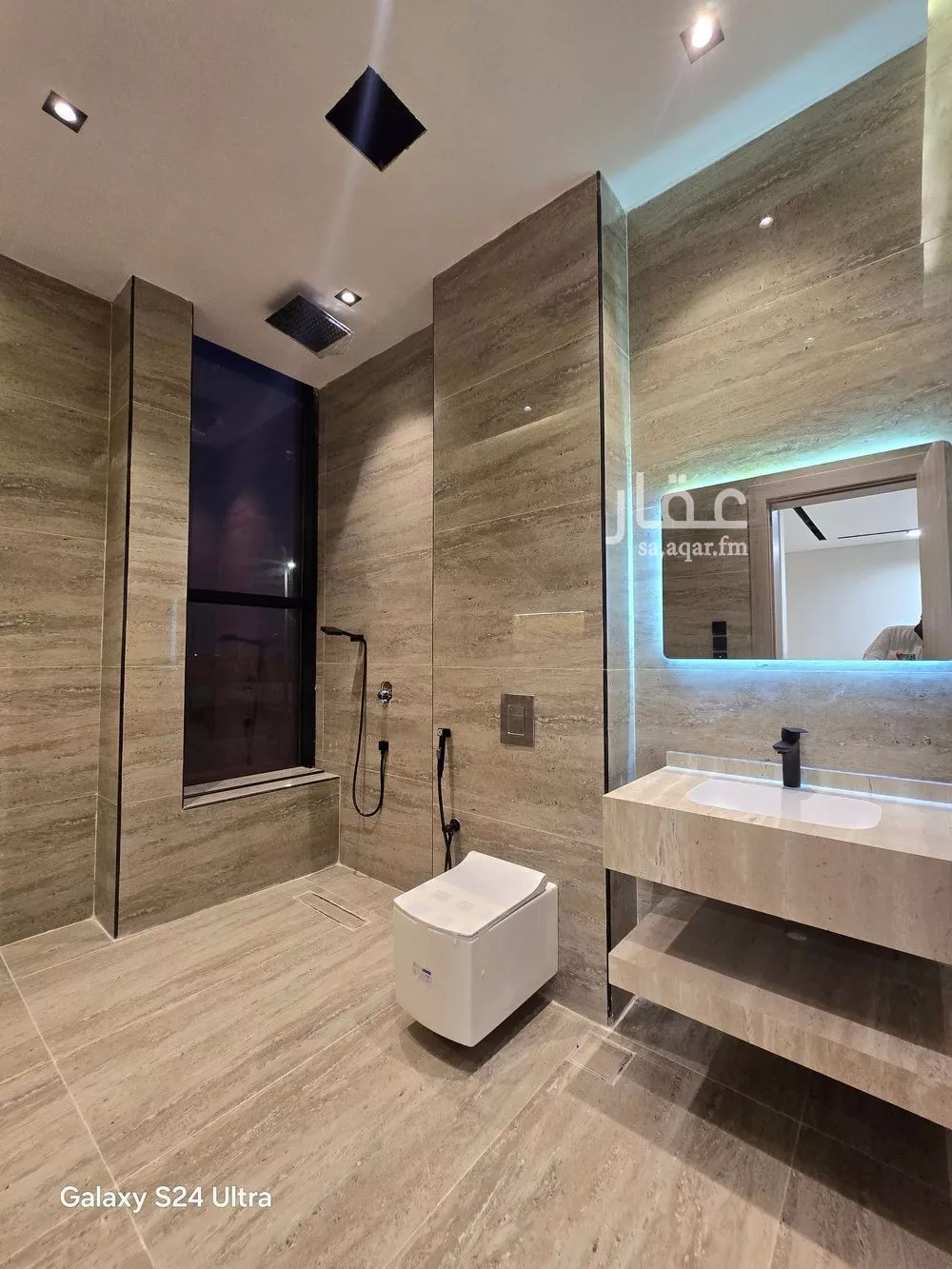 8 bedroom villa in Al Lulu, Jeddah 22