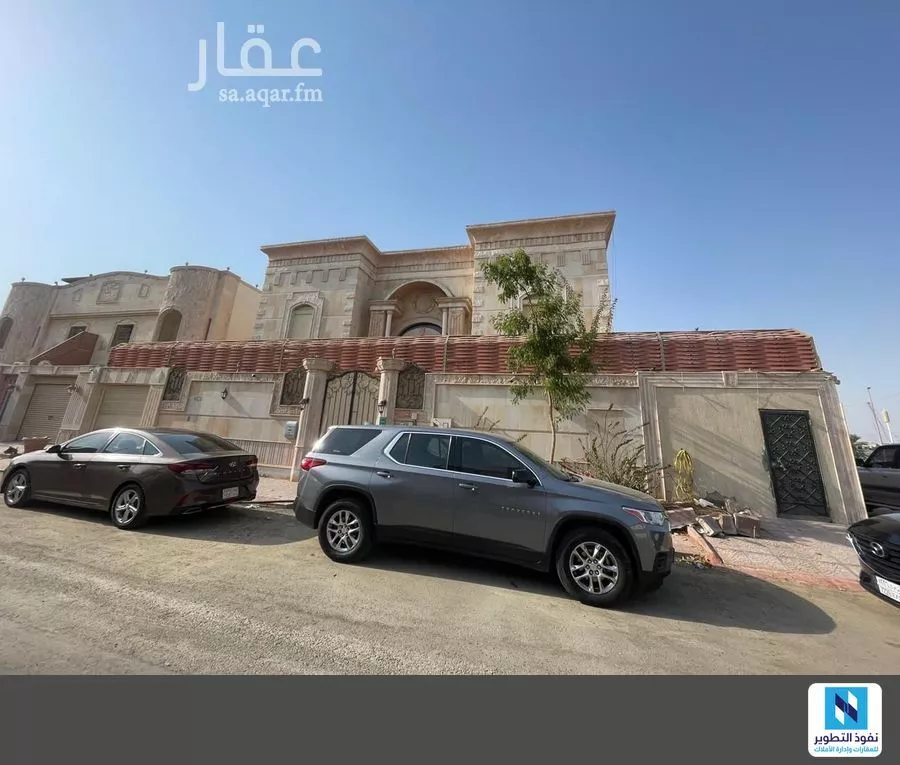 9 bedroom villa in Al Shati 1
