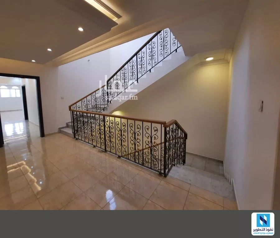 8 bedroom villa in Al Muhammadiyah, Riyadh 5