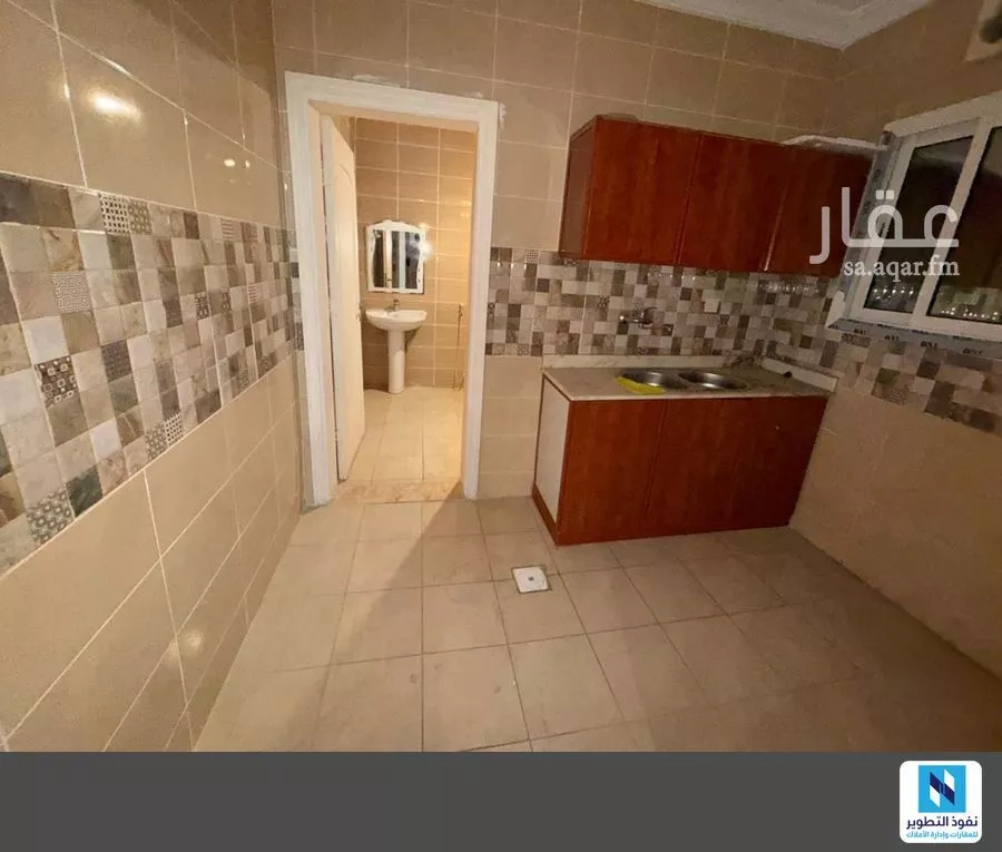 3 bedroom office in Al Faisaliyyah, Jeddah 4