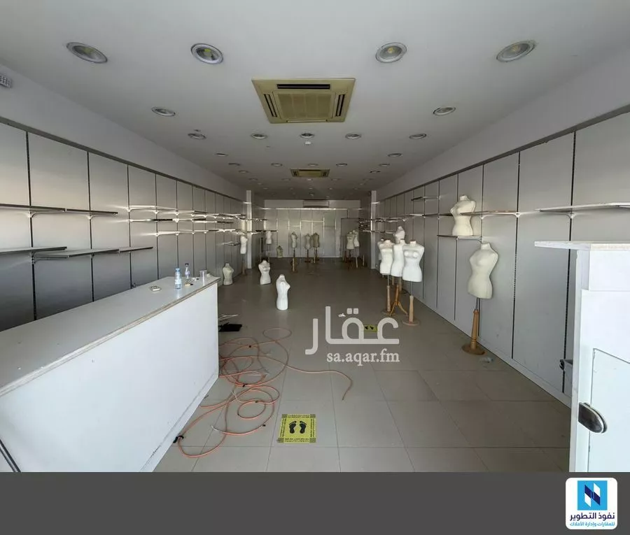 محل 13750 م² في ظهرة البديعة 2