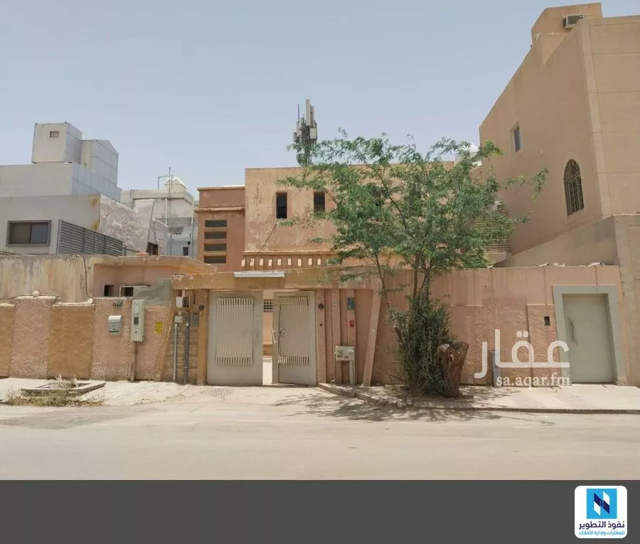 فيلا 5 غرف في جرير 1