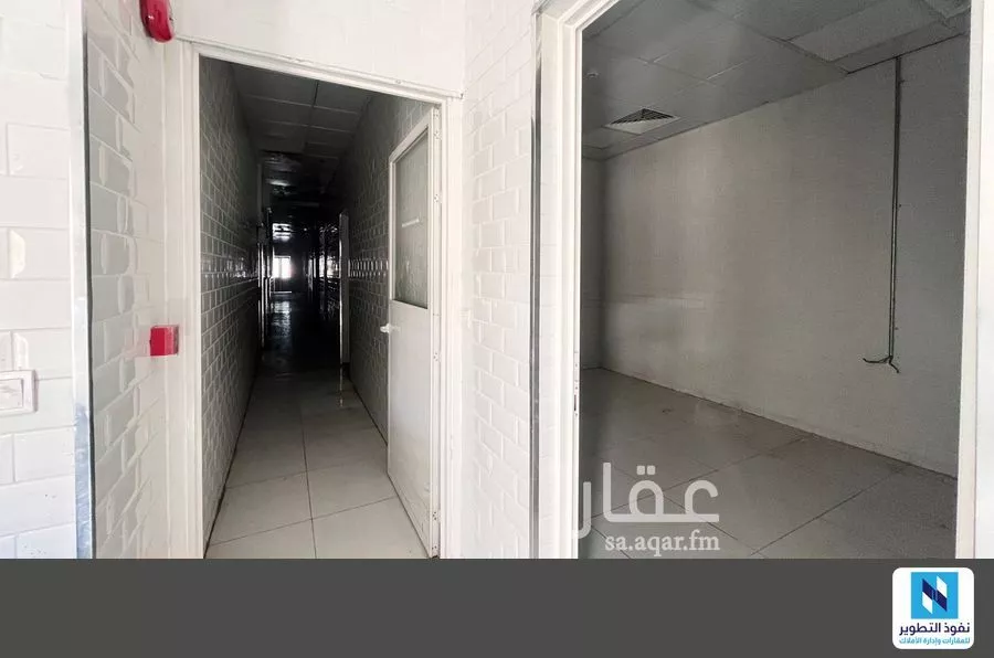 shop in At Taawon, Riyadh 8