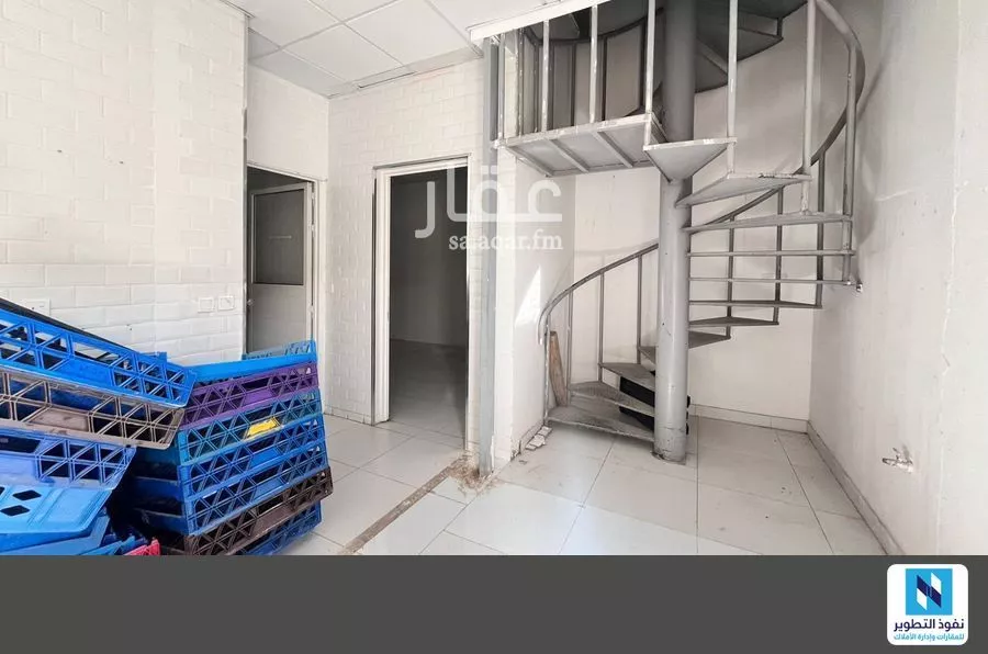 shop in At Taawon, Riyadh 9