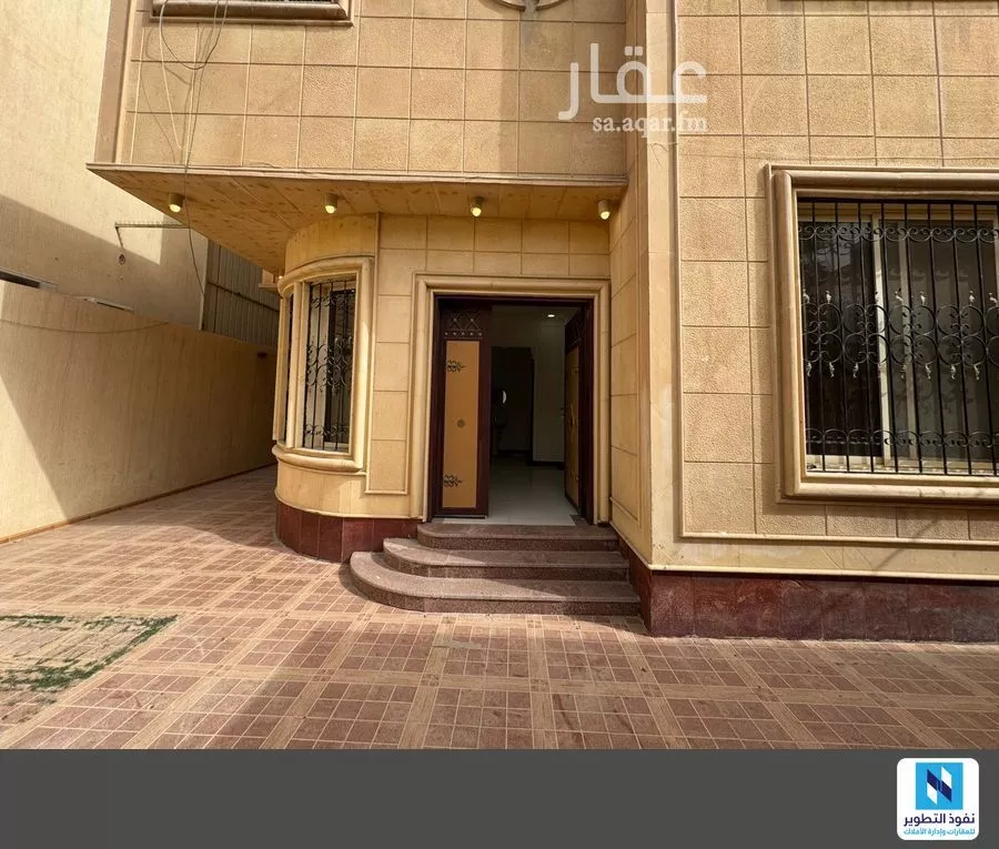 فيلا 5 غرف في الملز 3