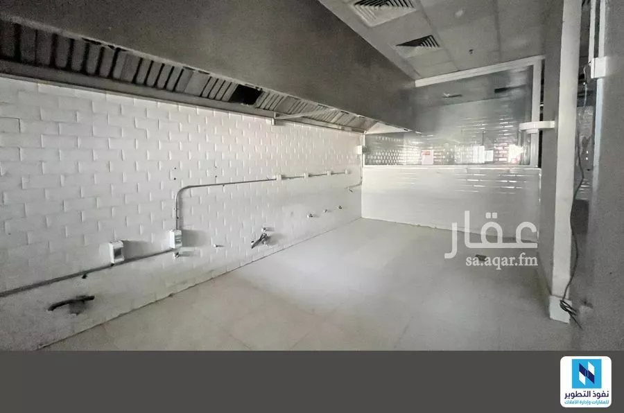 محل 417 م² في التعاون 5