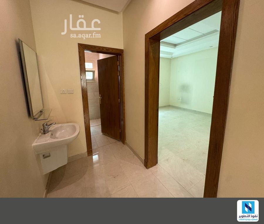6 bedroom villa in Al Qairawan, Riyadh 17
