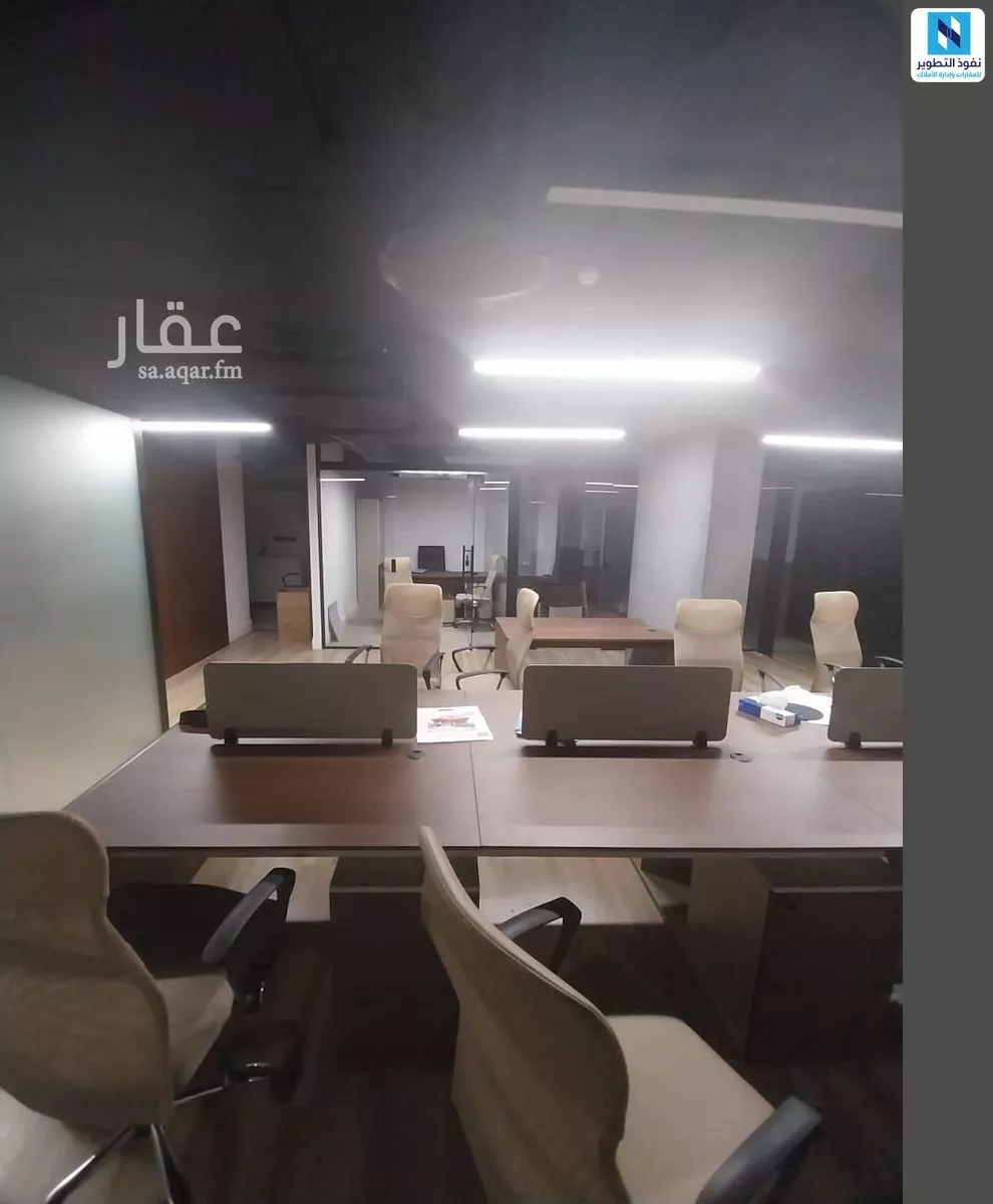 مكتب 231 م² في الياسمين 3