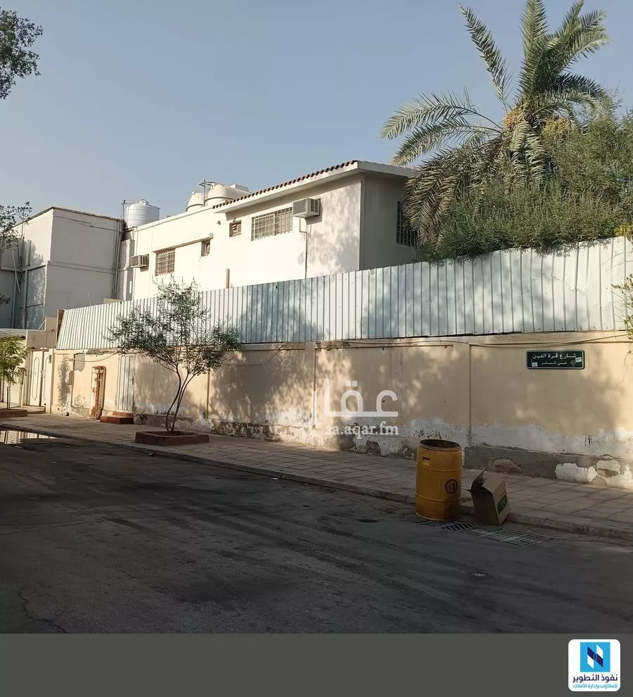 5 bedroom villa in Al Malaz 2