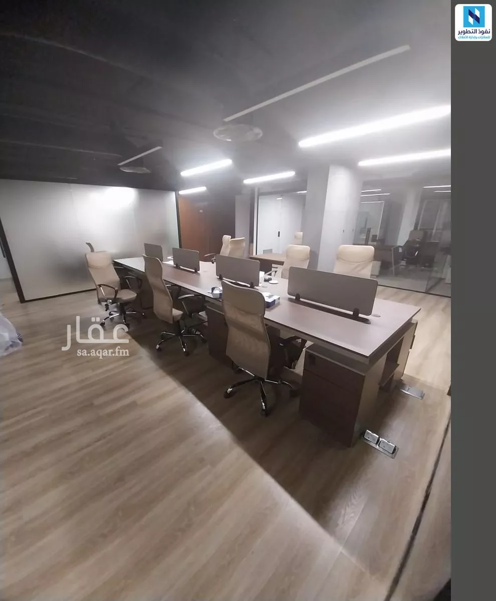 مكتب 231 م² في الياسمين 5