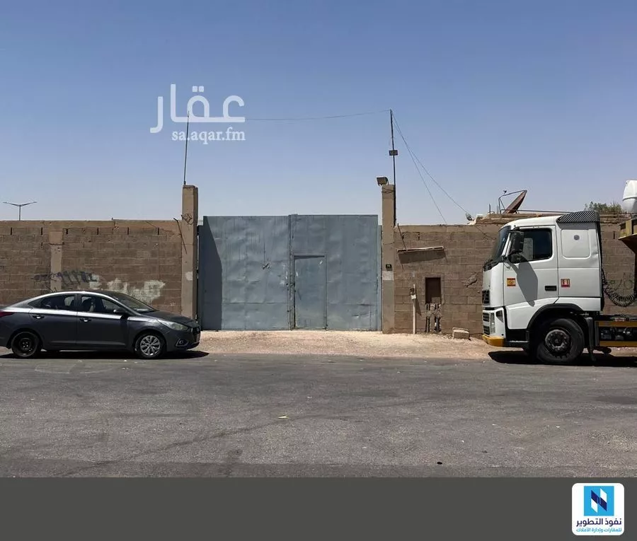 مستودع 3959 م² في السلي 1