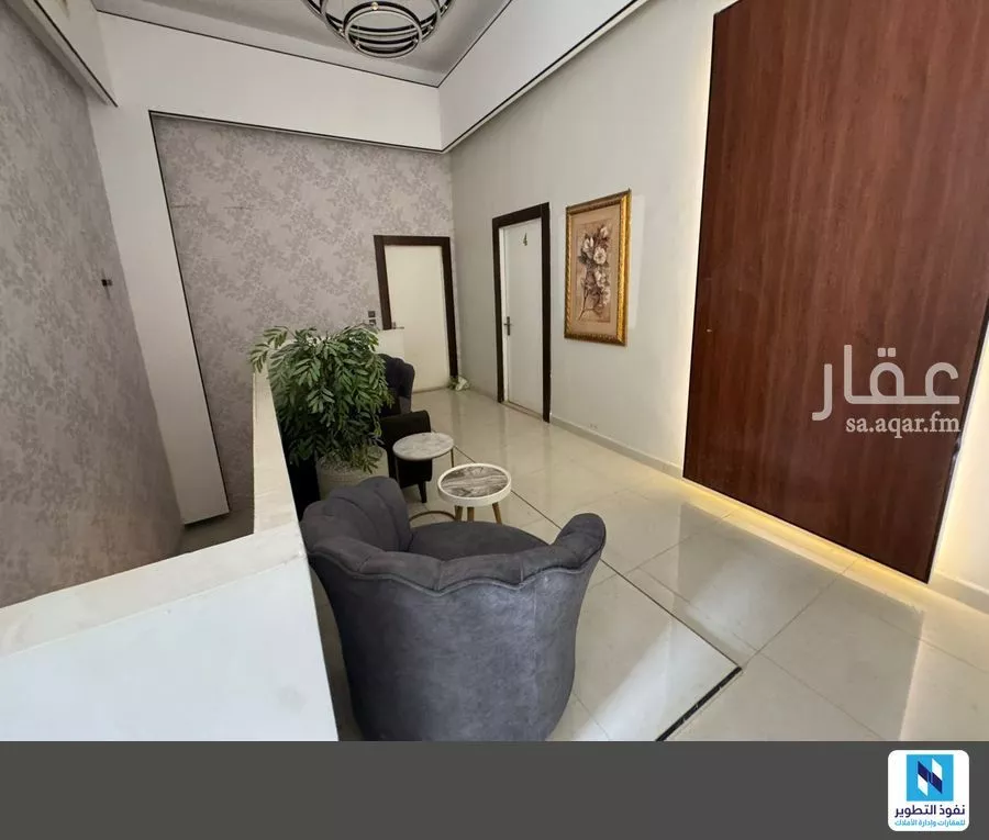 عمارة 400 م² في العريجاء الغربية 5