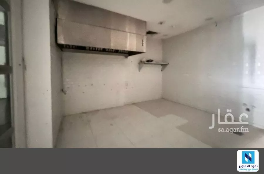 shop in At Taawon, Riyadh 6