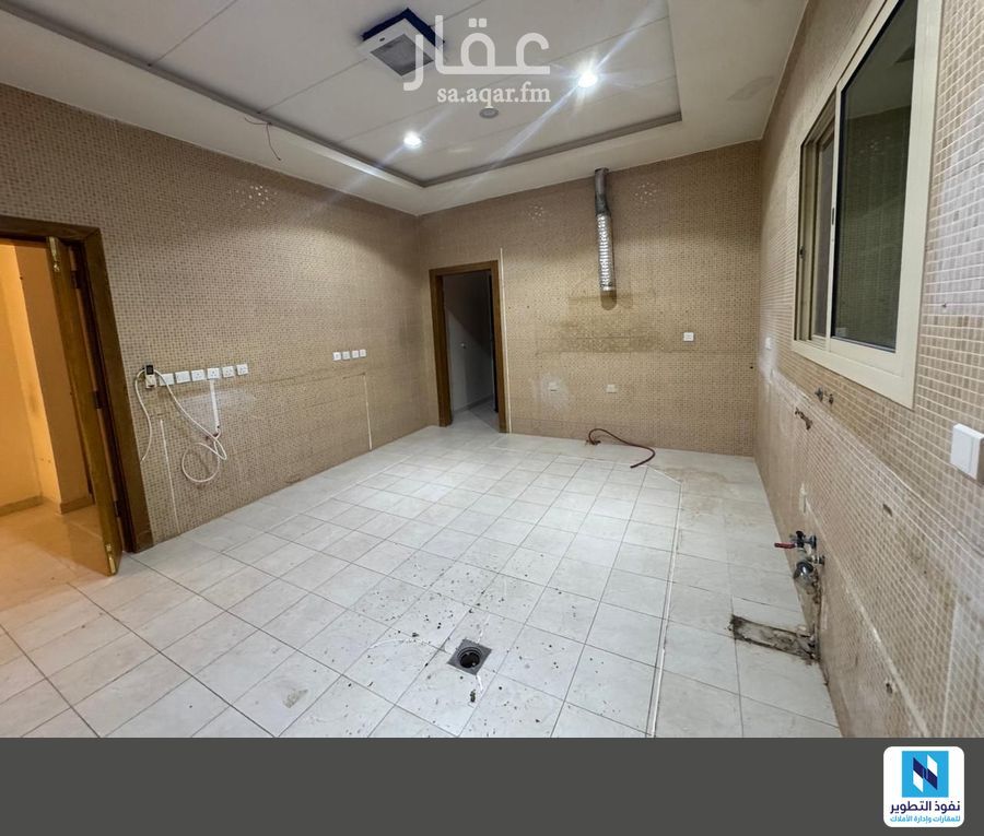 6 bedroom villa in Al Qairawan, Riyadh 10