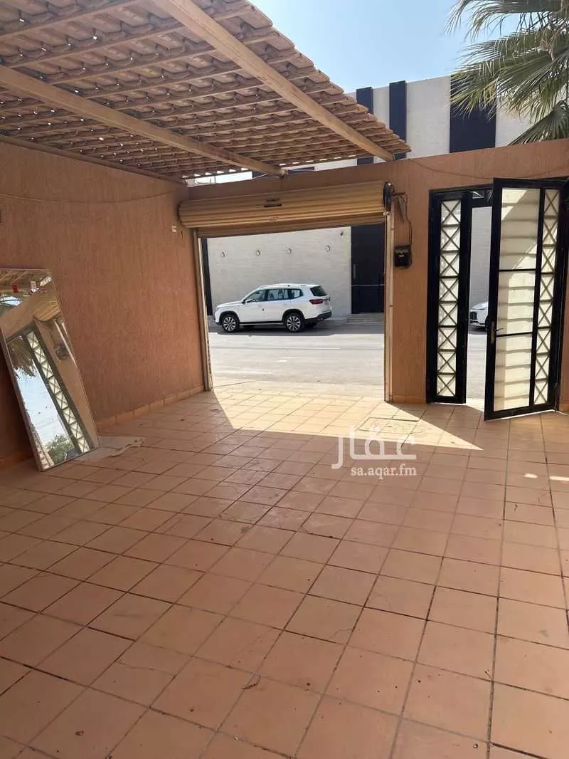 5 bedroom villa in Ar Rafiah, Riyadh 10