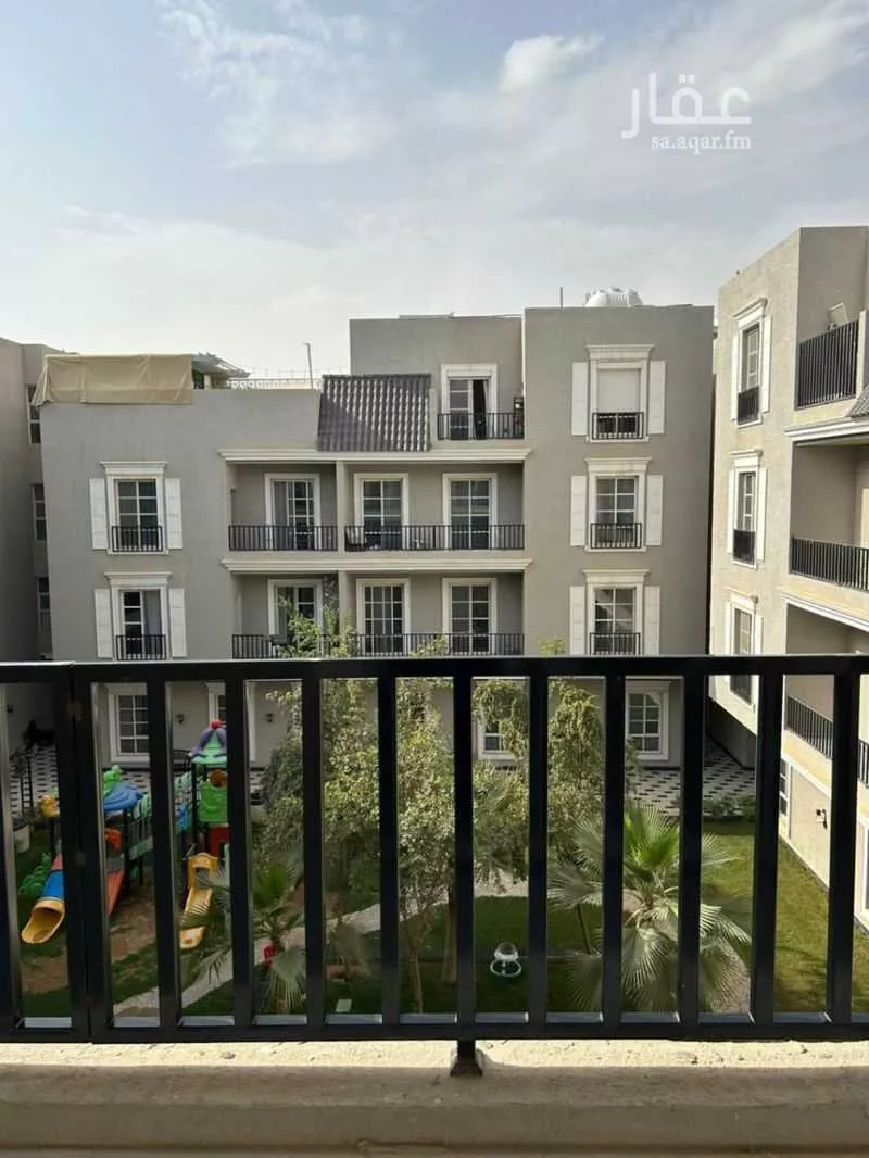 شقة 4 غرف في الملقا 3