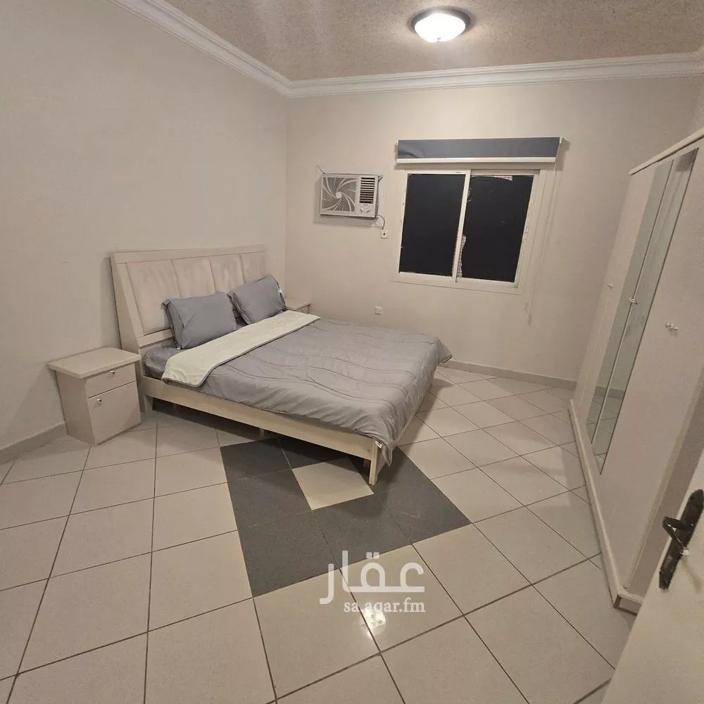 شقة 1 غرف في النزهة 4