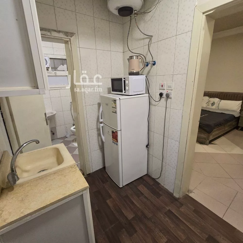 شقة 1 غرف في النزهة 5