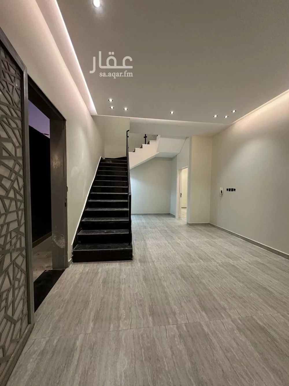 فيلا 7 غرف في بدر 5