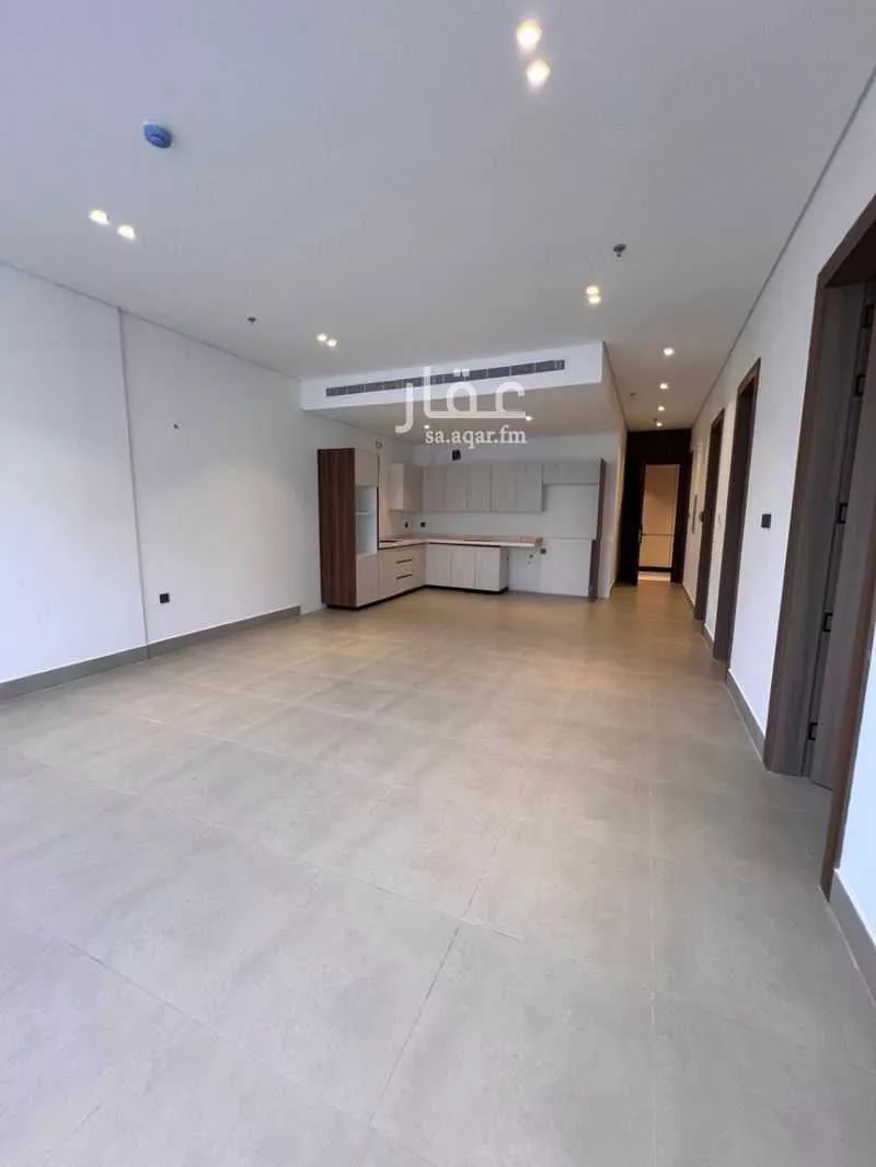 4 bedroom apartment in Al Hizam Al Thahabi 3