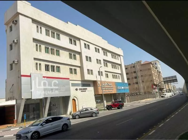 عمارة 1861 م² في العزيزية 1