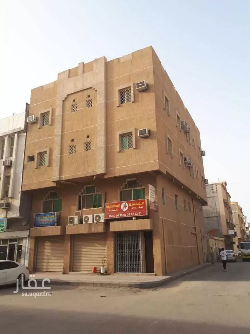 162 sqm shop in Al Khaleej