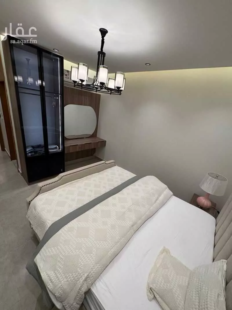 5 bedroom villa in Az Zomorod, Jeddah 8