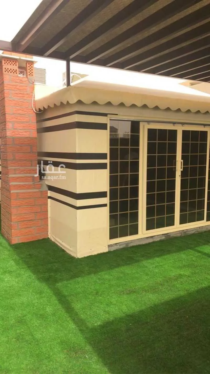 5 bedroom villa in Al Narjis 4