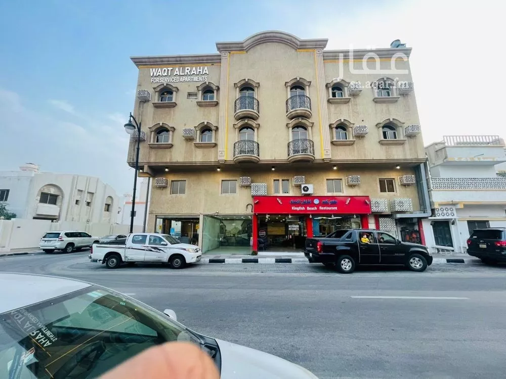 محل 302 م² في الخبر الشمالية 2