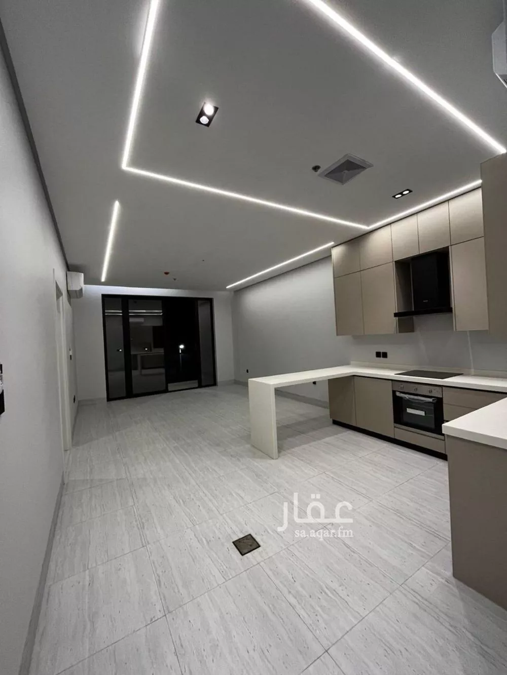 شقة 3 غرف في البحر 4