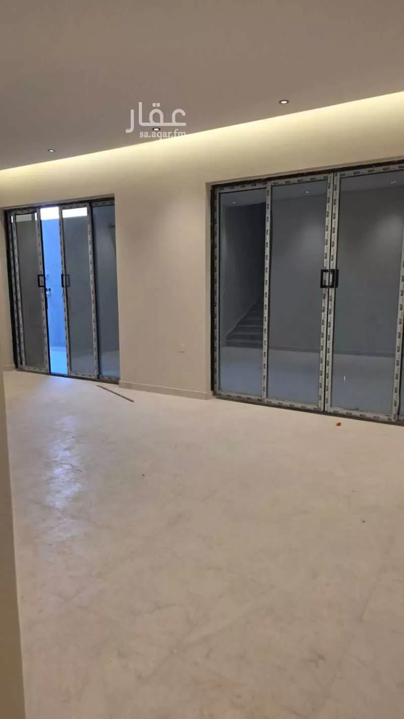 فيلا 7 غرف في نبلاء 3