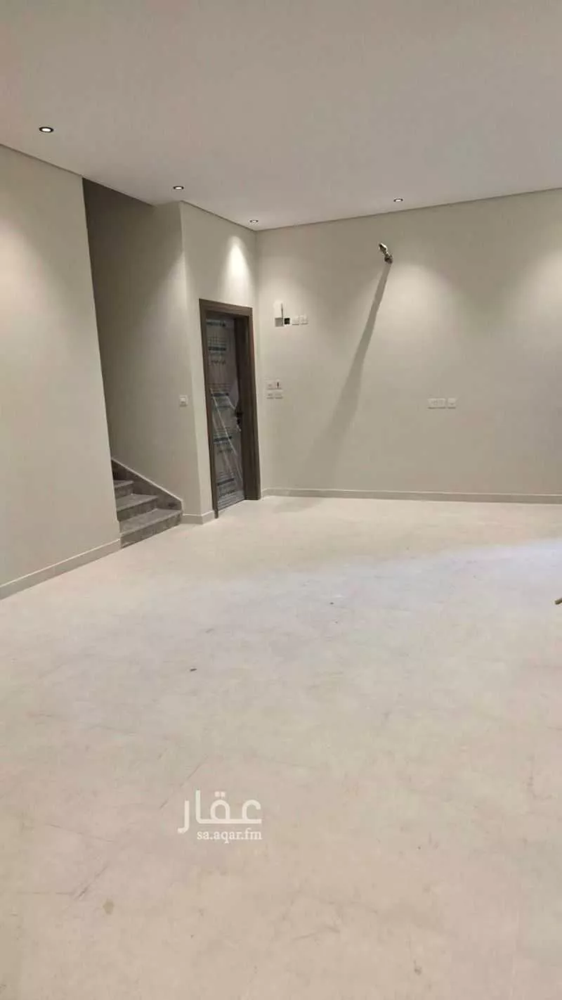 فيلا 7 غرف في نبلاء 5