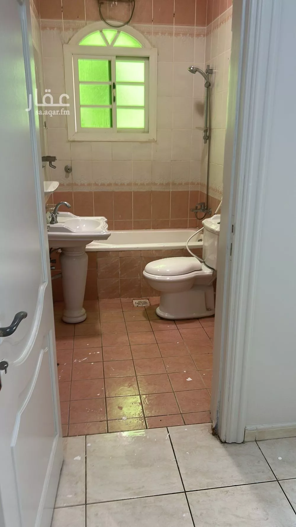 4 bedroom apartment in Al Basateen, Jeddah 4