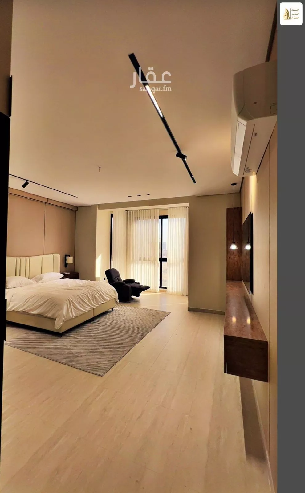 شقة 5 غرف في الخور 3