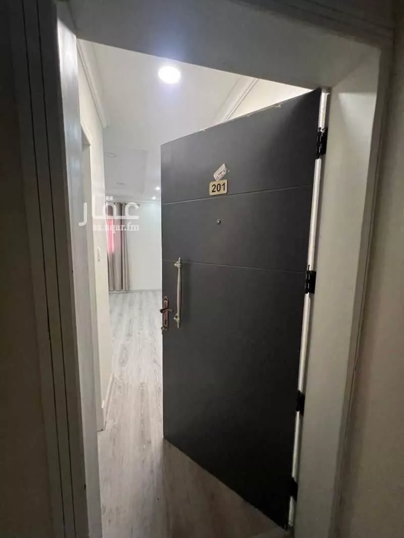 شقة 4 غرف في المنتزه 3