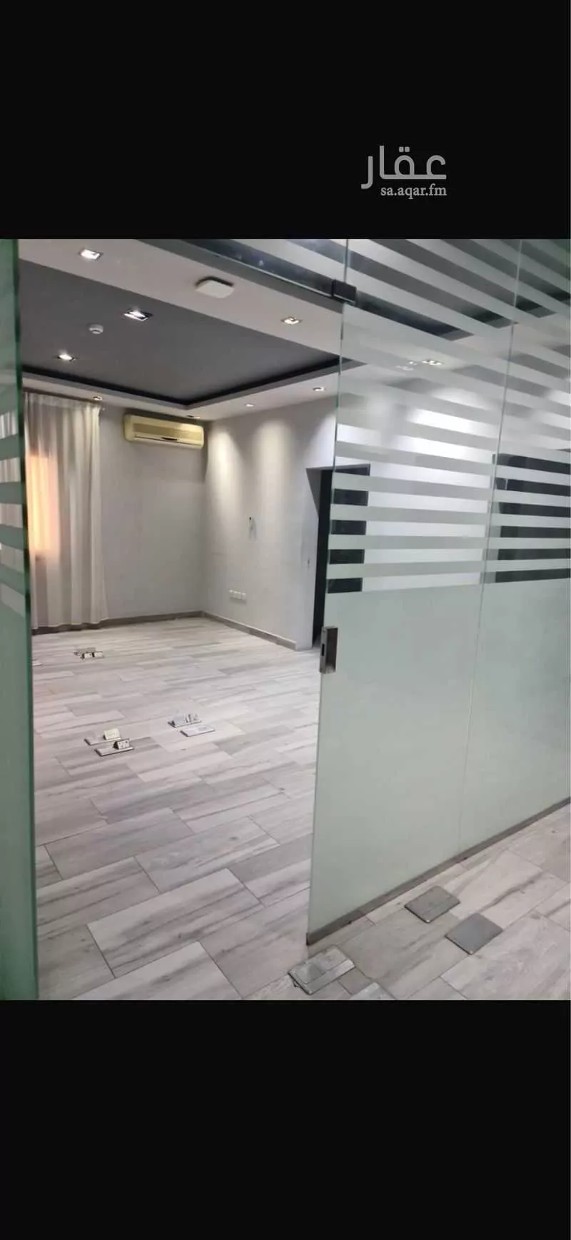 مكتب 1400 م² في النخيل 2