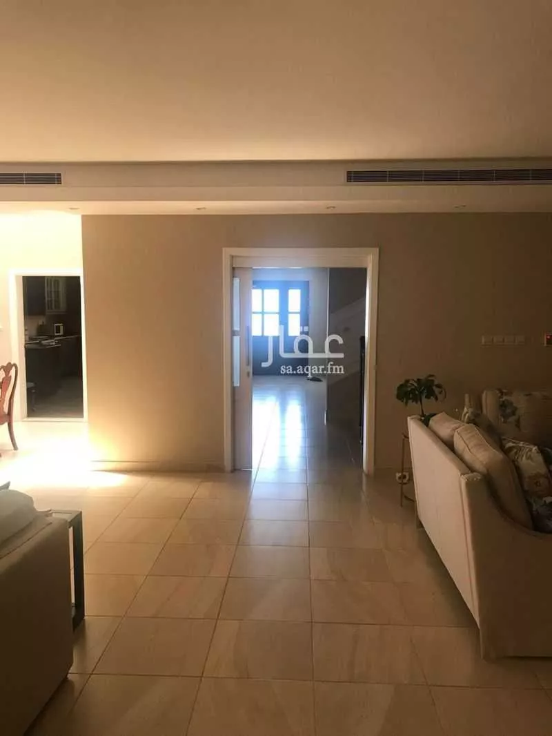 فيلا 5 غرف في الصوارى 3