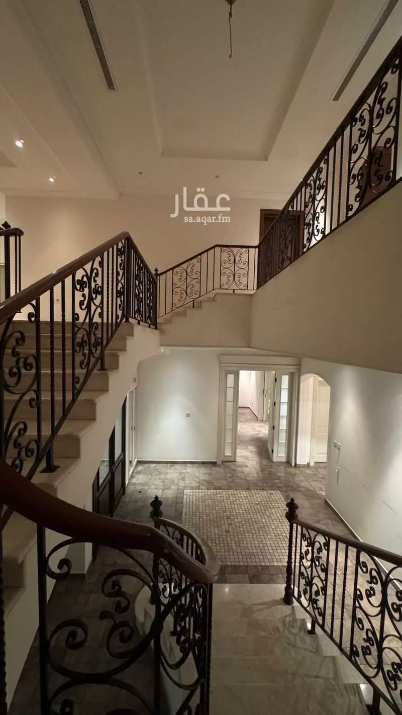 فيلا 5 غرف في الشاطئ 3