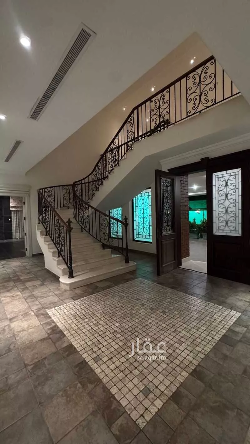 فيلا 5 غرف في الشاطئ 1