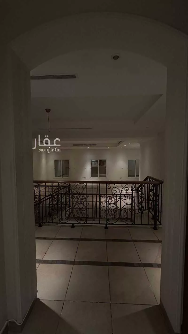 فيلا 5 غرف في الشاطئ 5