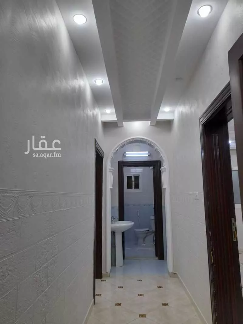 4 bedroom building in Al Sanabel, Jeddah 5