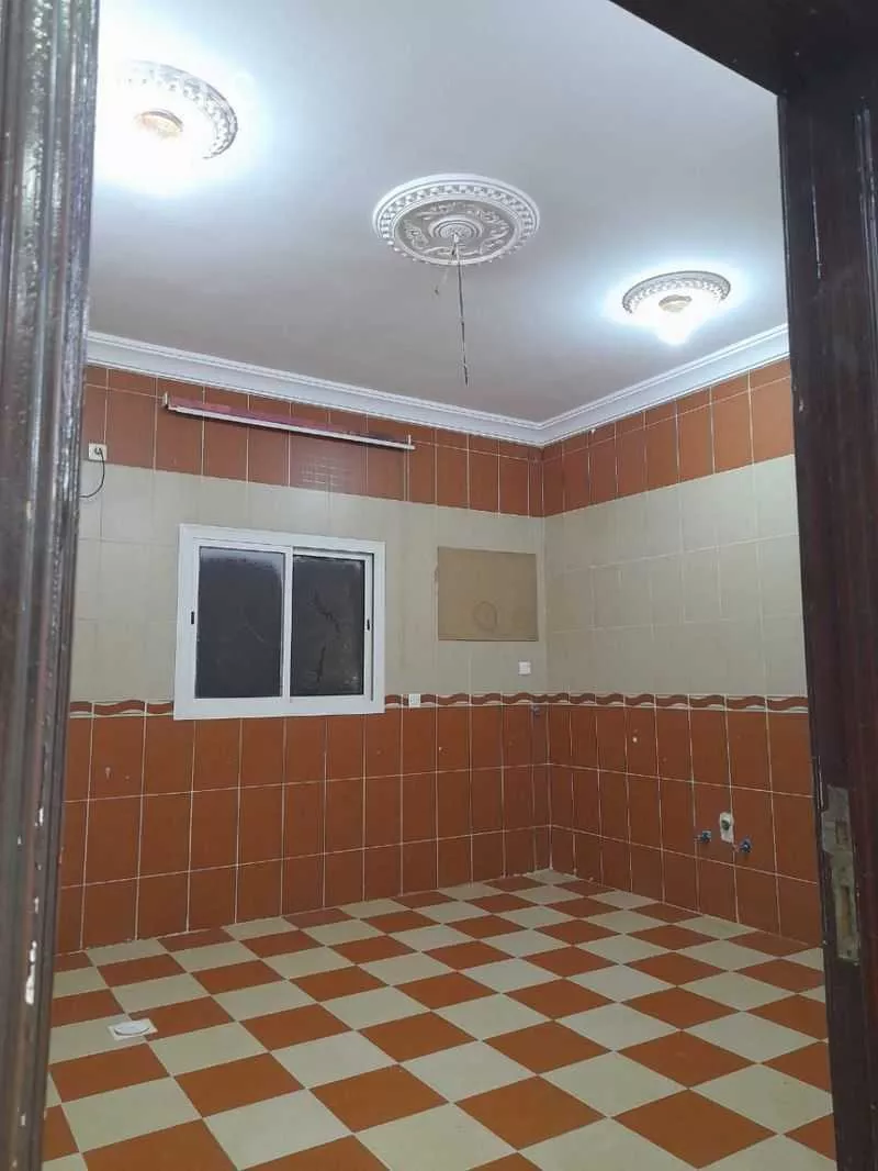 4 bedroom building in Al Sanabel, Jeddah 13