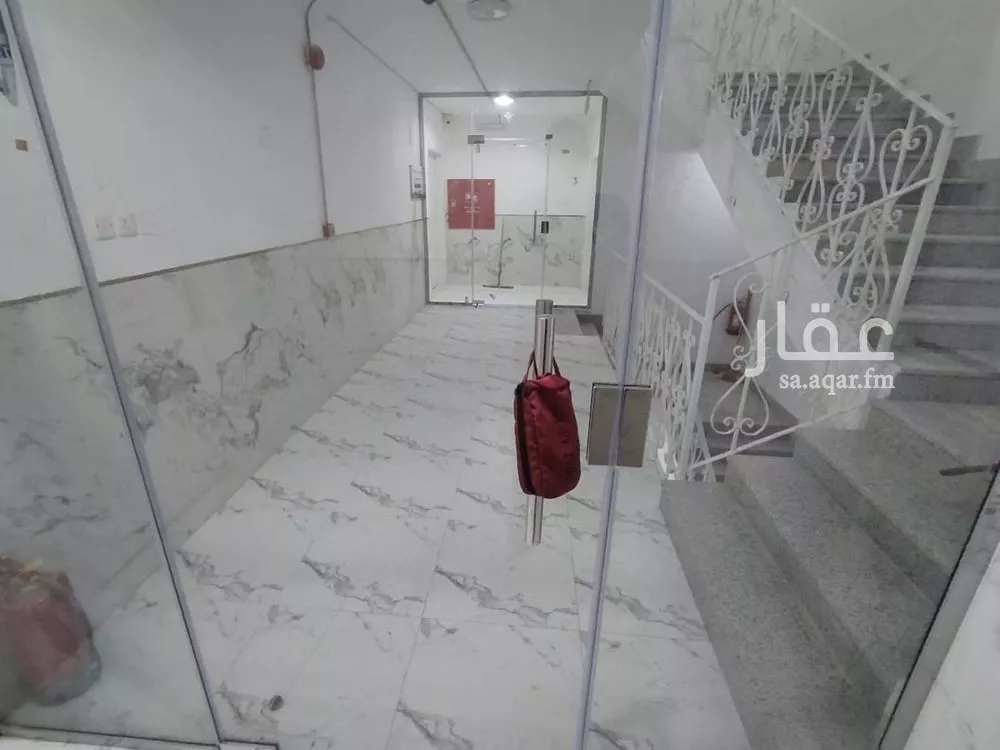 3 bedroom office in Al Izdihar, Riyadh 8