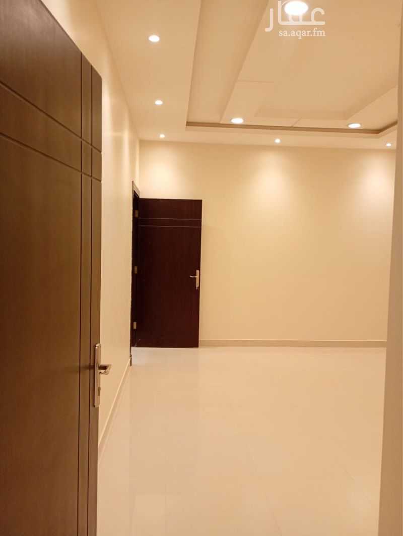 5 bedroom villa in Qurtubah, Riyadh 6