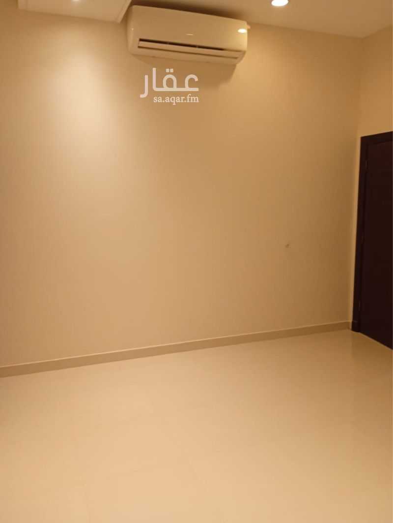 5 bedroom villa in Qurtubah, Riyadh 9