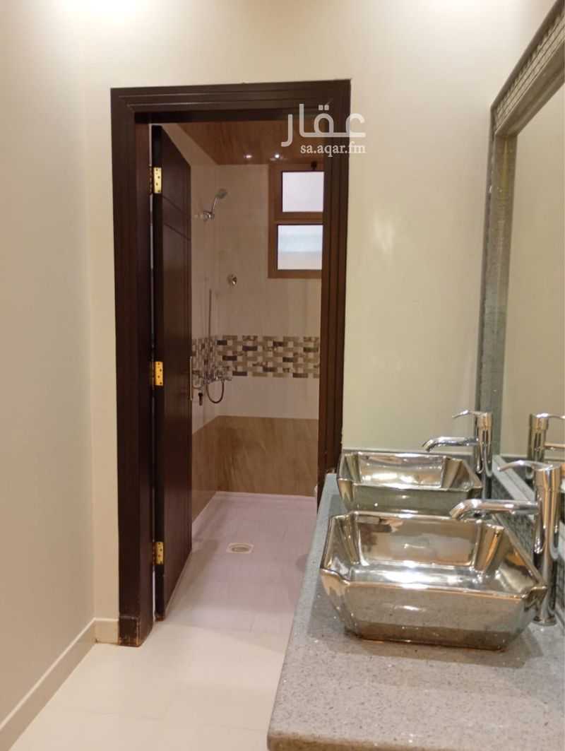 5 bedroom villa in Qurtubah, Riyadh 15