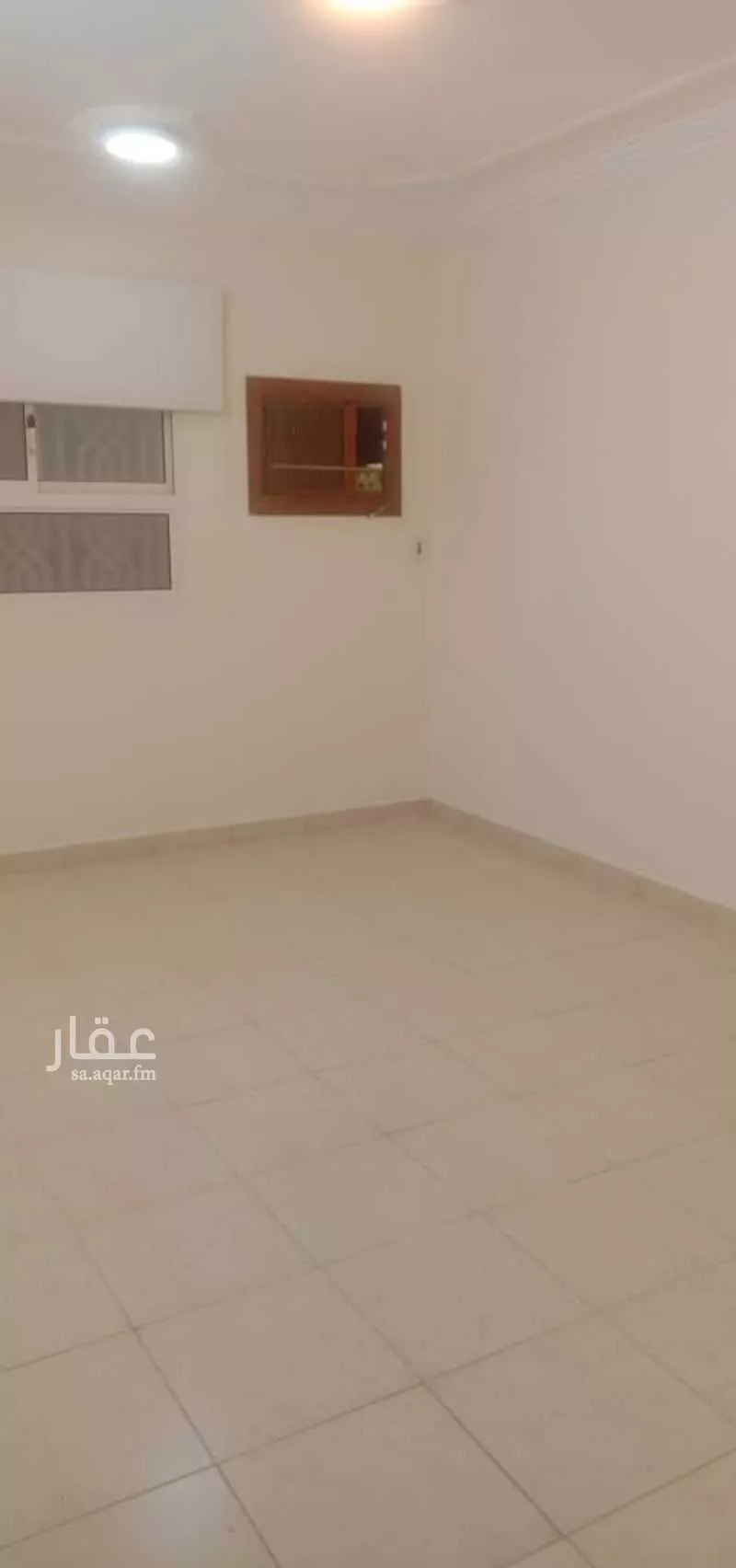 شقة 3 غرف في العقيق 1