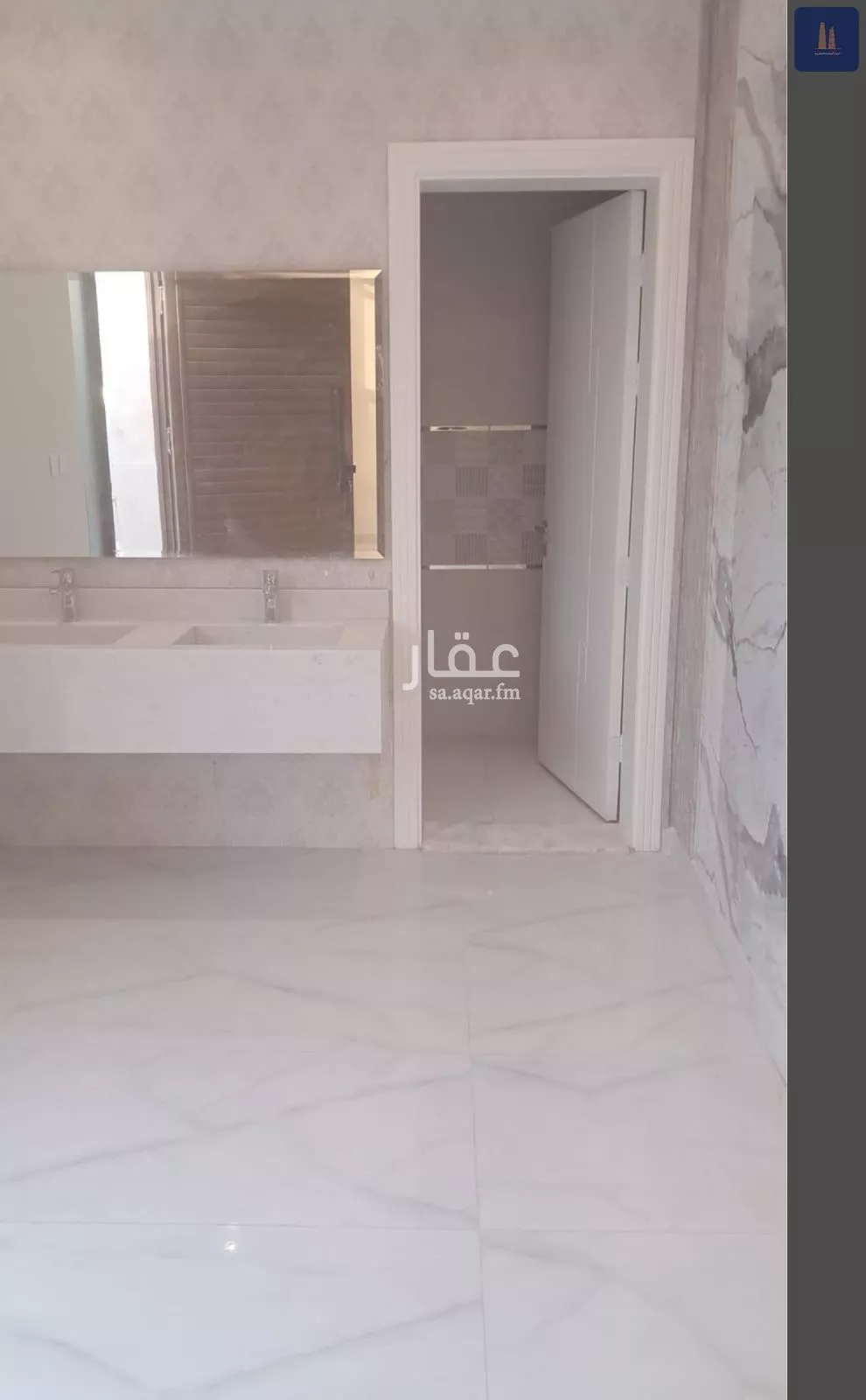 فيلا 7 غرف في الشراع 4