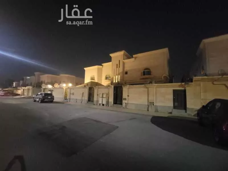 8 bedroom villa in Ash Shati Al Gharbi 2